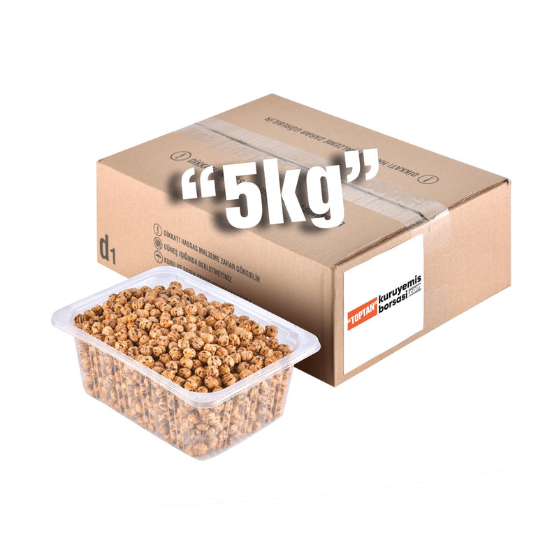 Taptaze şekilde kavrularak paketlenen sarı leblebi, hafif atıştırmalık arayanlar için son derece ideal bir seçenek oluşturuyor.